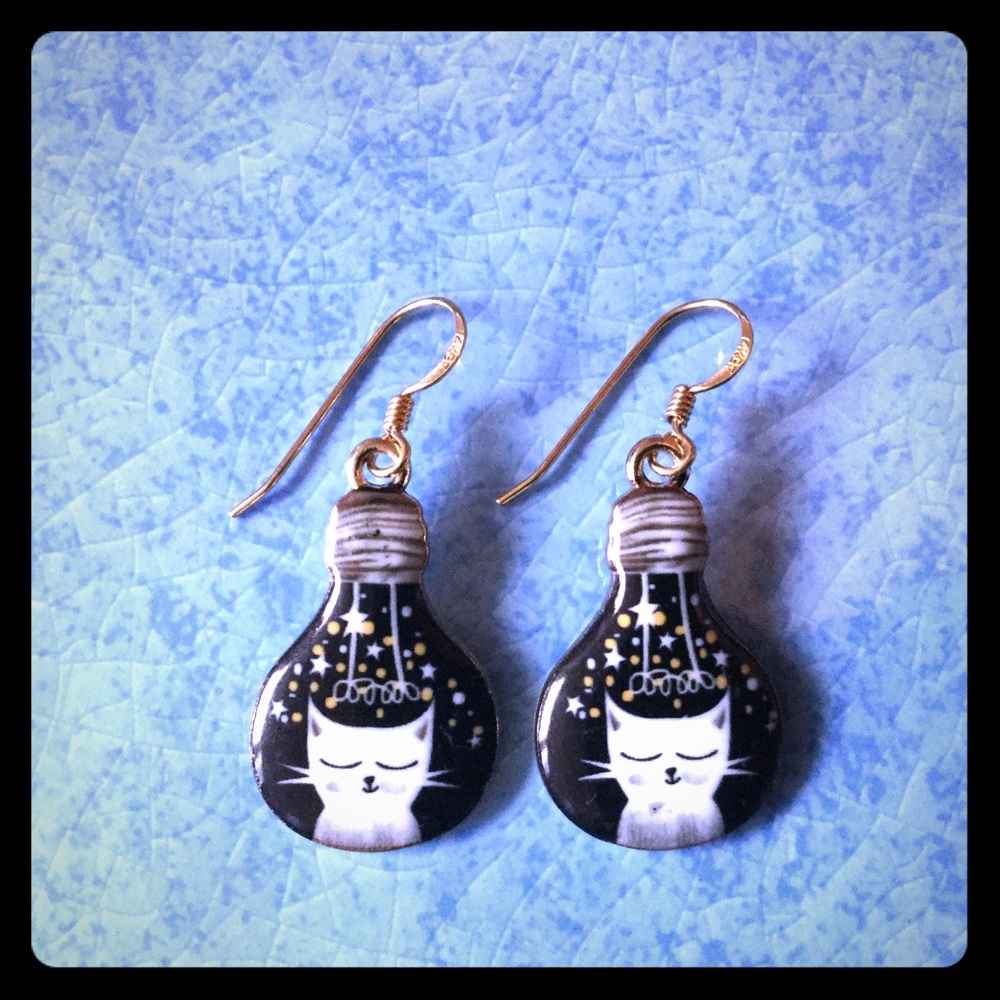 Kitty’s good idea Earrings